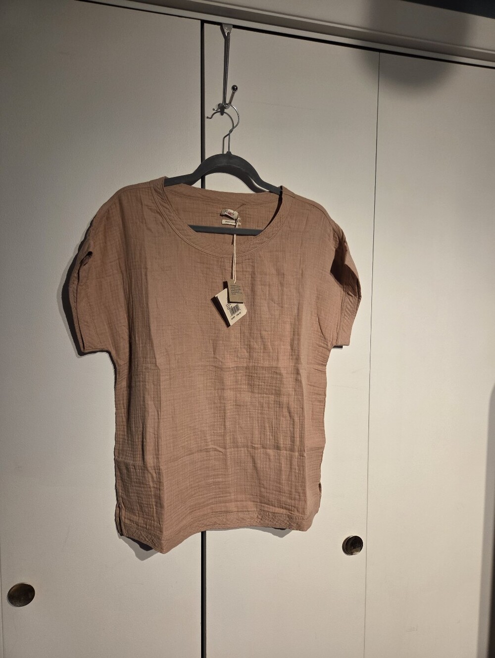 Faherty Womens Organic Cotton Dream Tee In Nougat